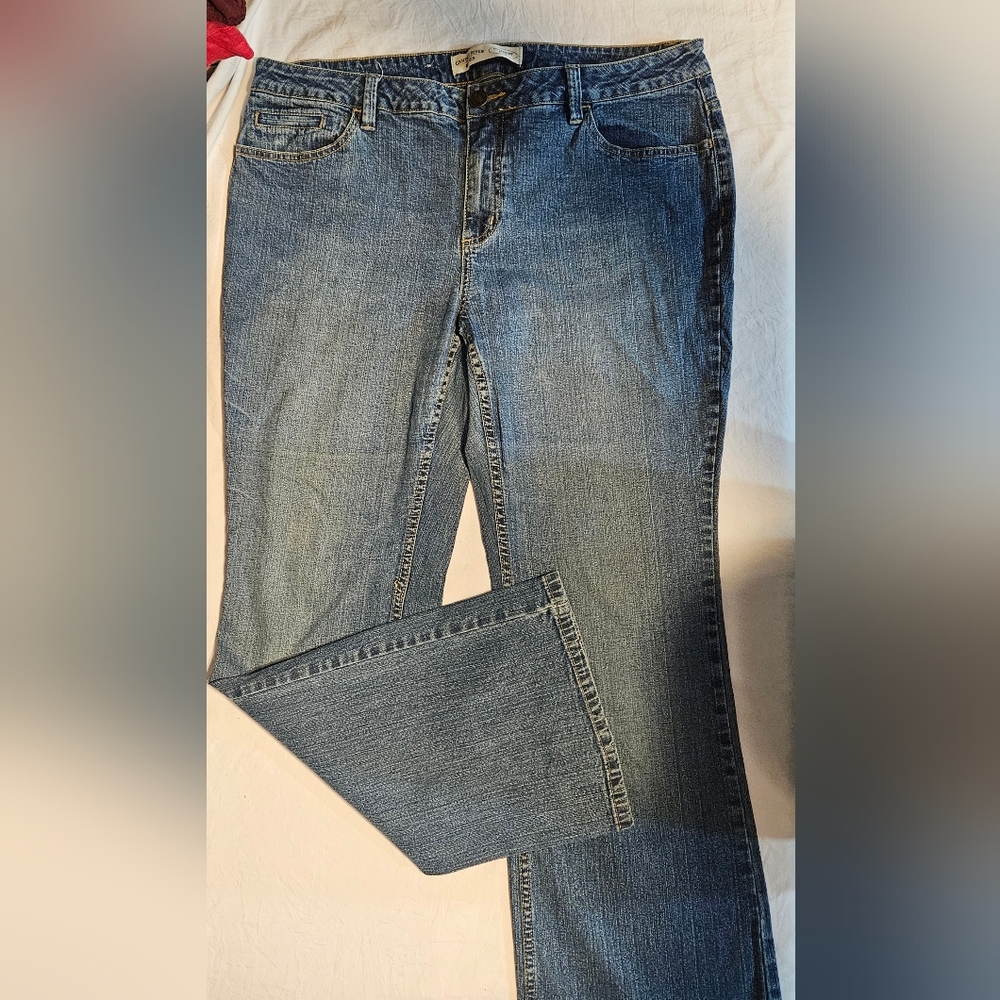 CANYON RIVER BLUES Womens Modern Fit Bootcut Jeans 16